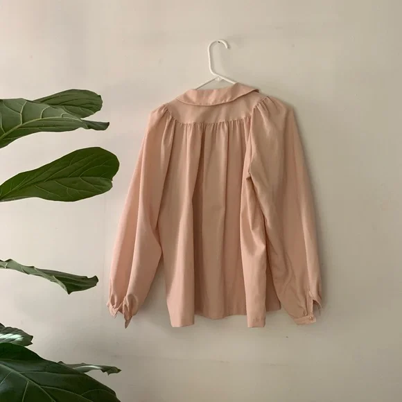 60’s True Vintage pale pink poet blouse - Picture 3 of 9